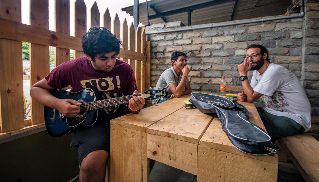 Backpackers Villa مومباي المظهر الخارجي الصورة
